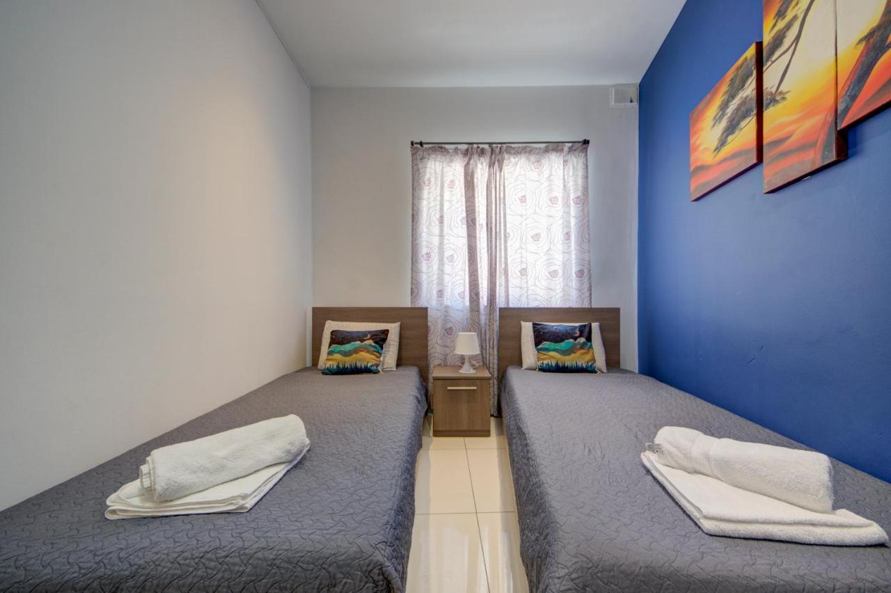 Sapphire Court 2 Bedroom Apartments By Shortletsmalta スリーマ エクステリア 写真